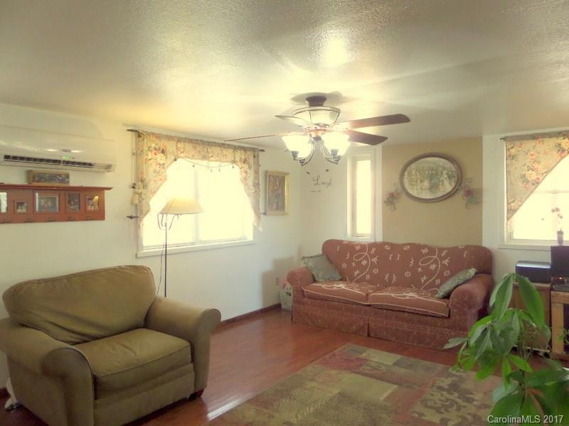 307 Beverly Avenue - Photo 6