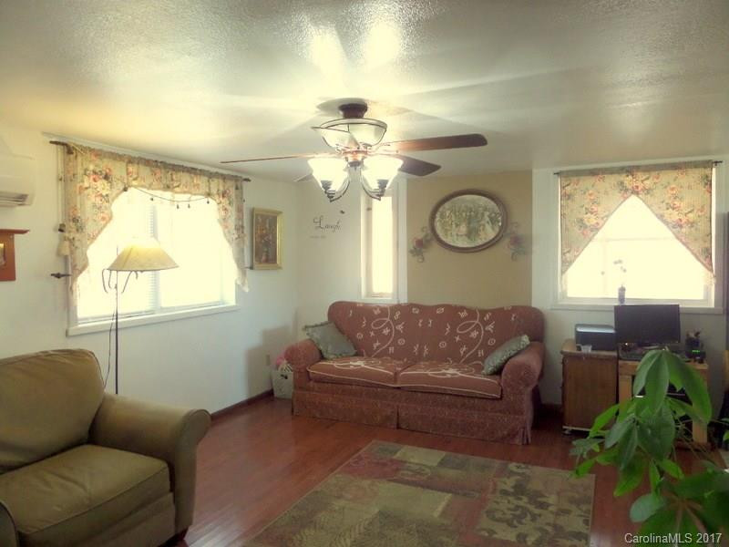 307 Beverly Avenue - Photo 7