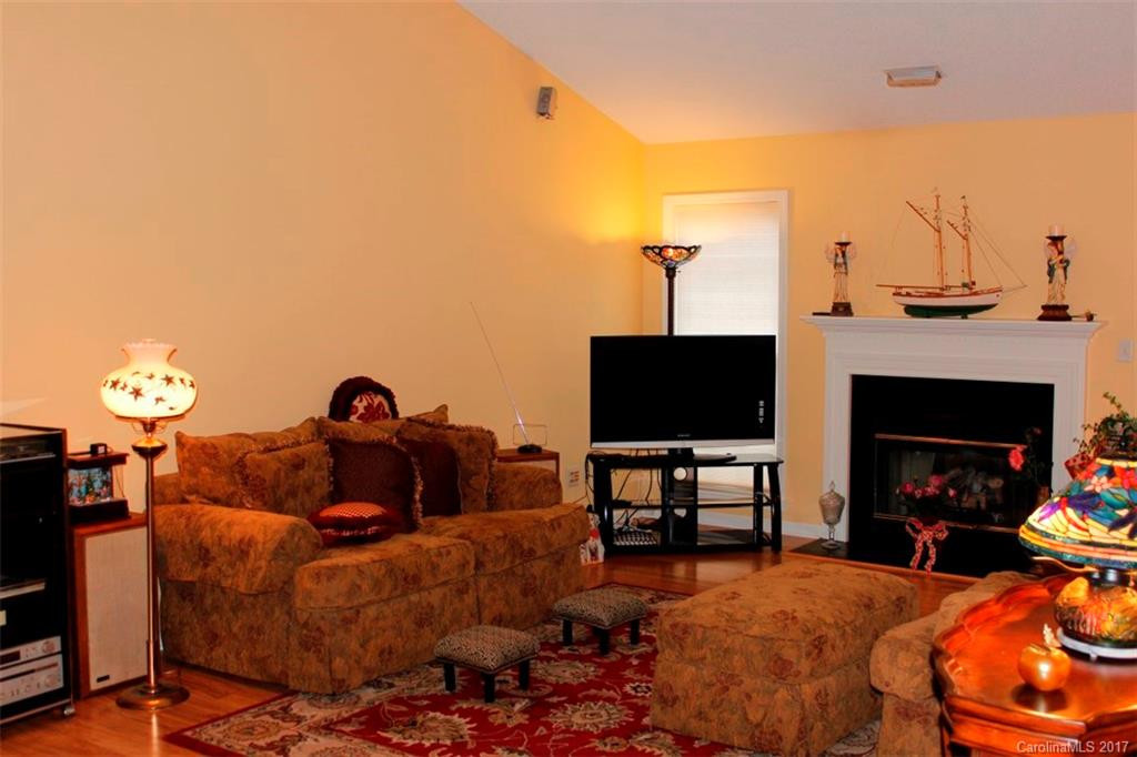 60 Meadow Walk Court #451 - Photo 4