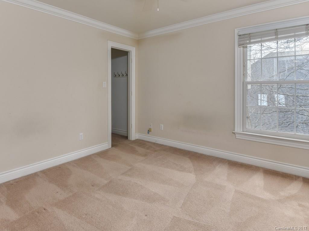 511 Pinchot Drive - Photo 11