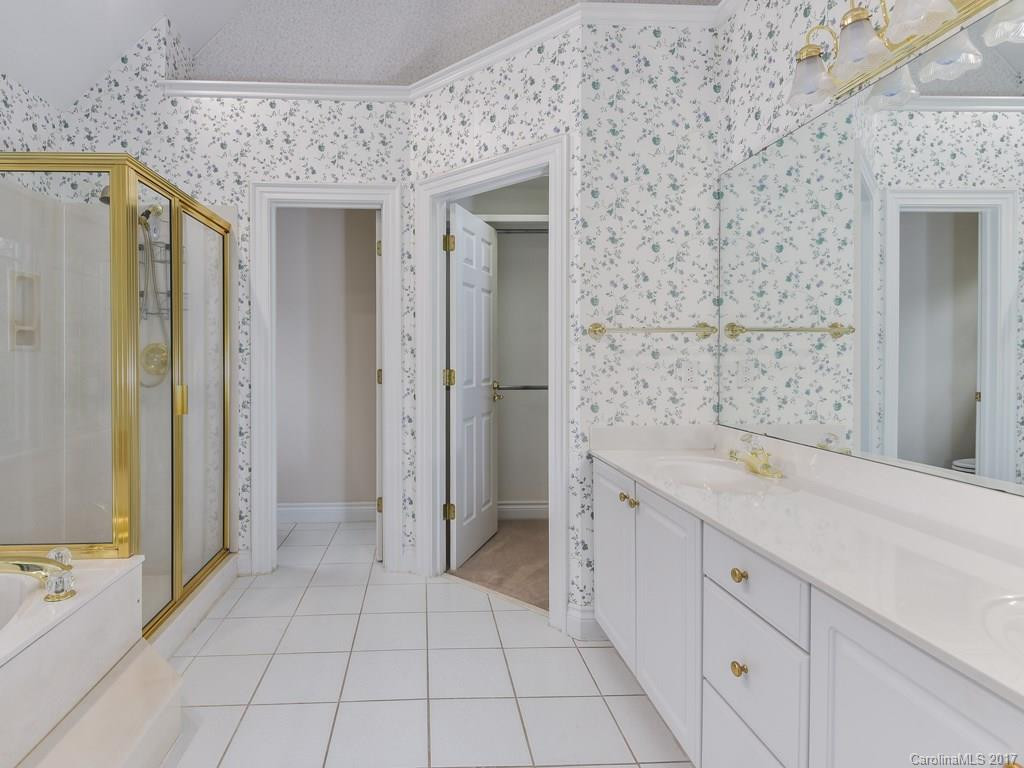 511 Pinchot Drive - Photo 16