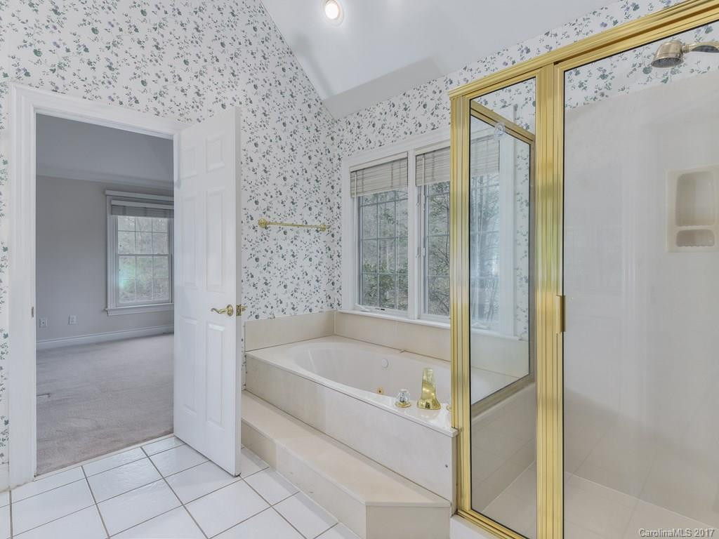 511 Pinchot Drive - Photo 17