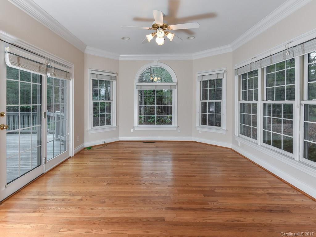 511 Pinchot Drive - Photo 5