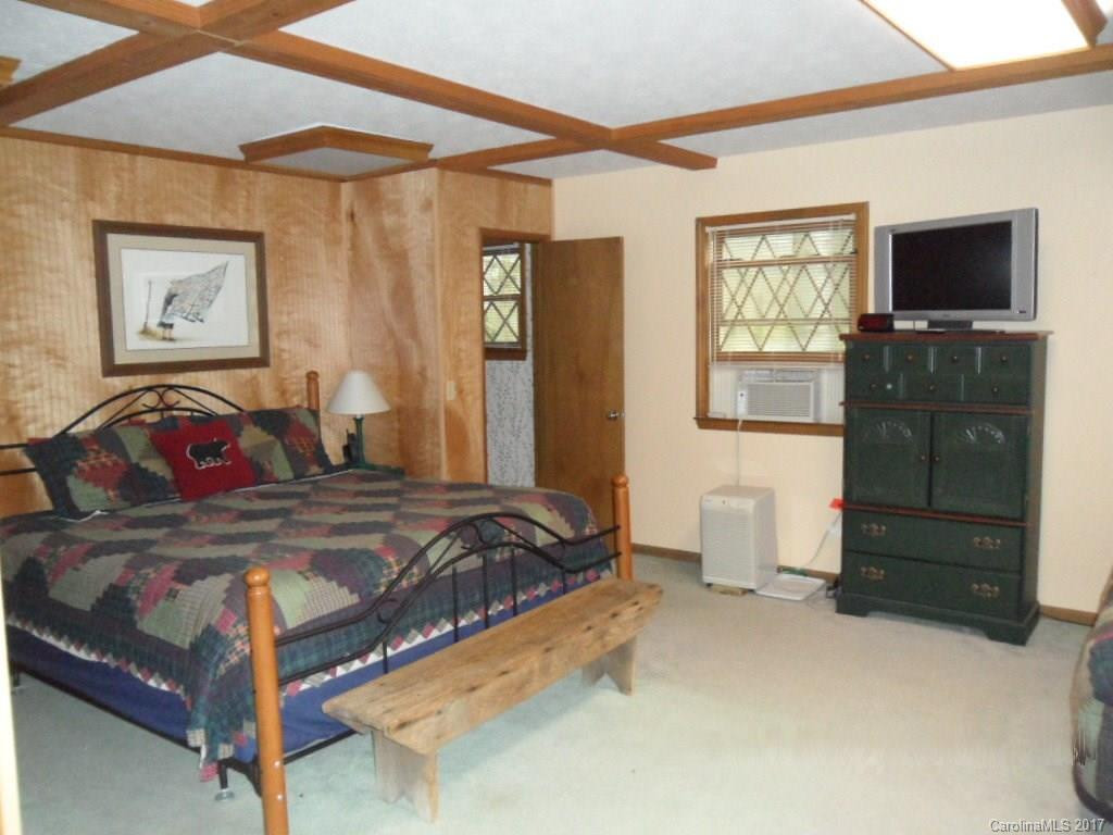 216 Old Still Road - Photo 17