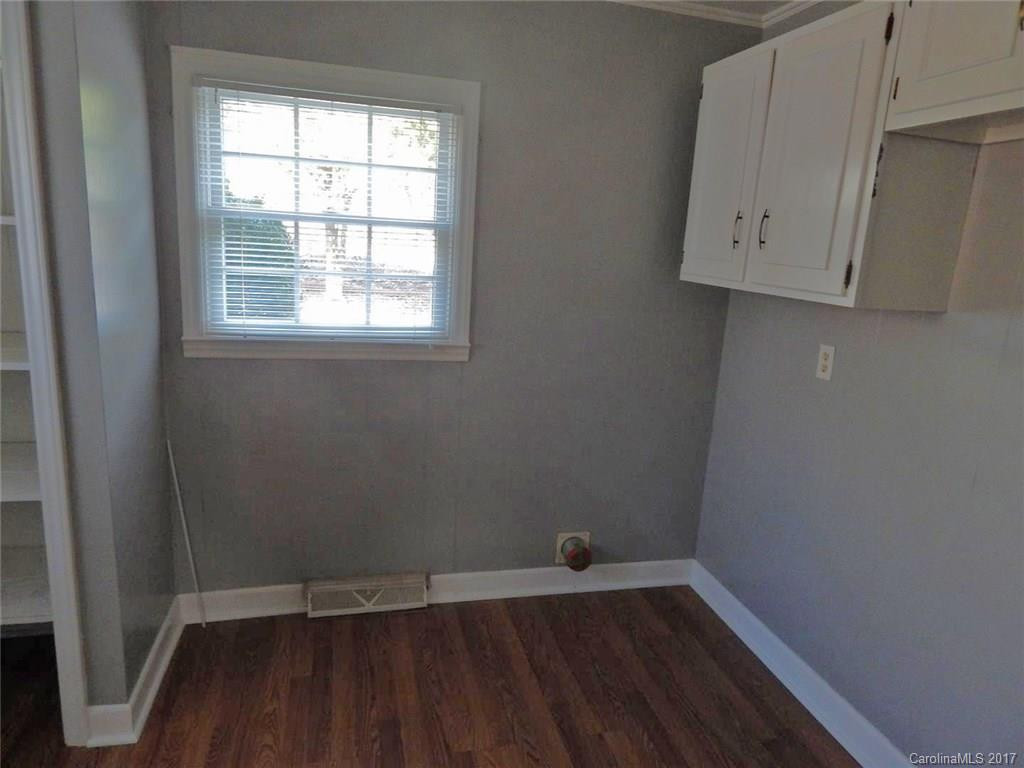 5850 Greenville Highway - Photo 13