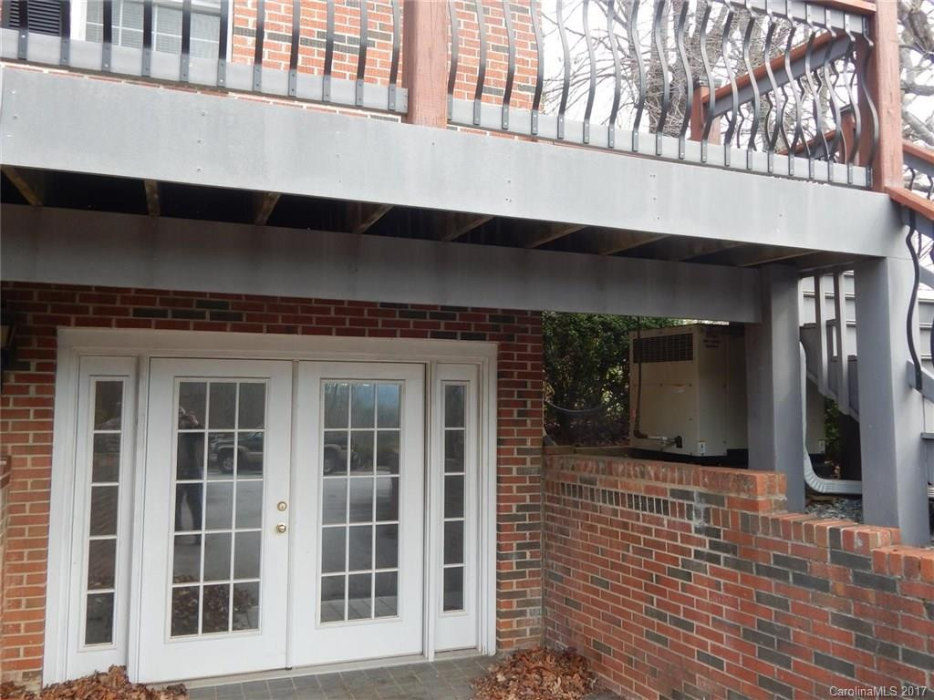 5850 Greenville Highway - Photo 16