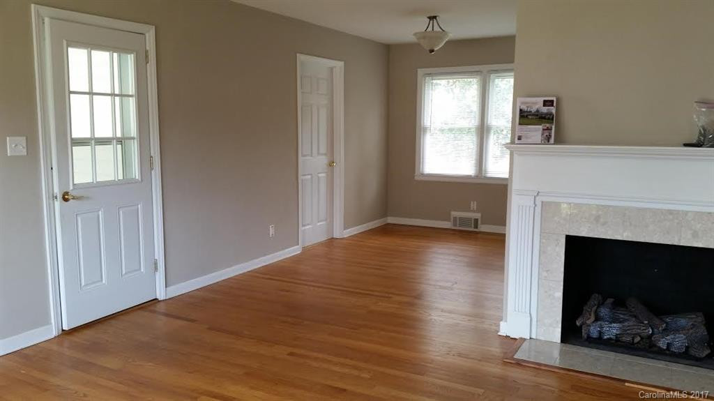 216 Lyndale Road - Photo 6