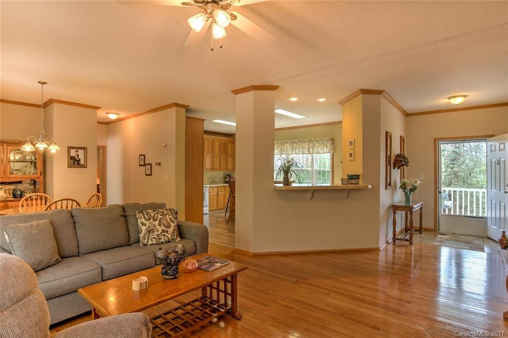 248 Amywood Lane - Photo 5