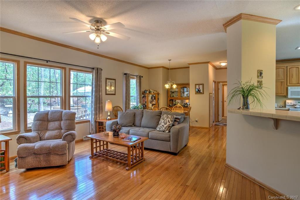 248 Amywood Lane - Photo 8