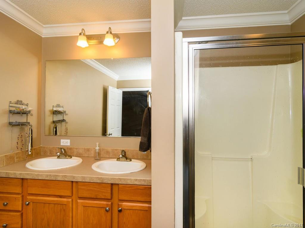 16 Honeysuckle Lane - Photo 14