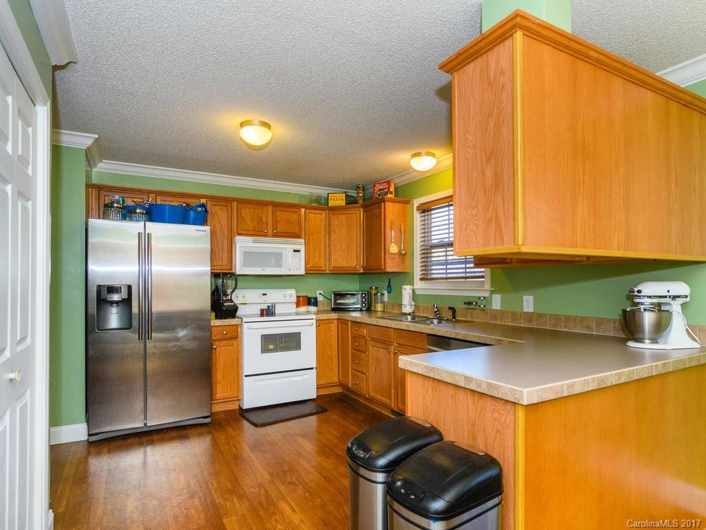 16 Honeysuckle Lane - Photo 10