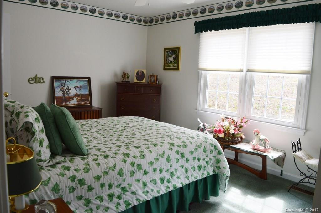 60 Paddock Lane #6 - Photo 13