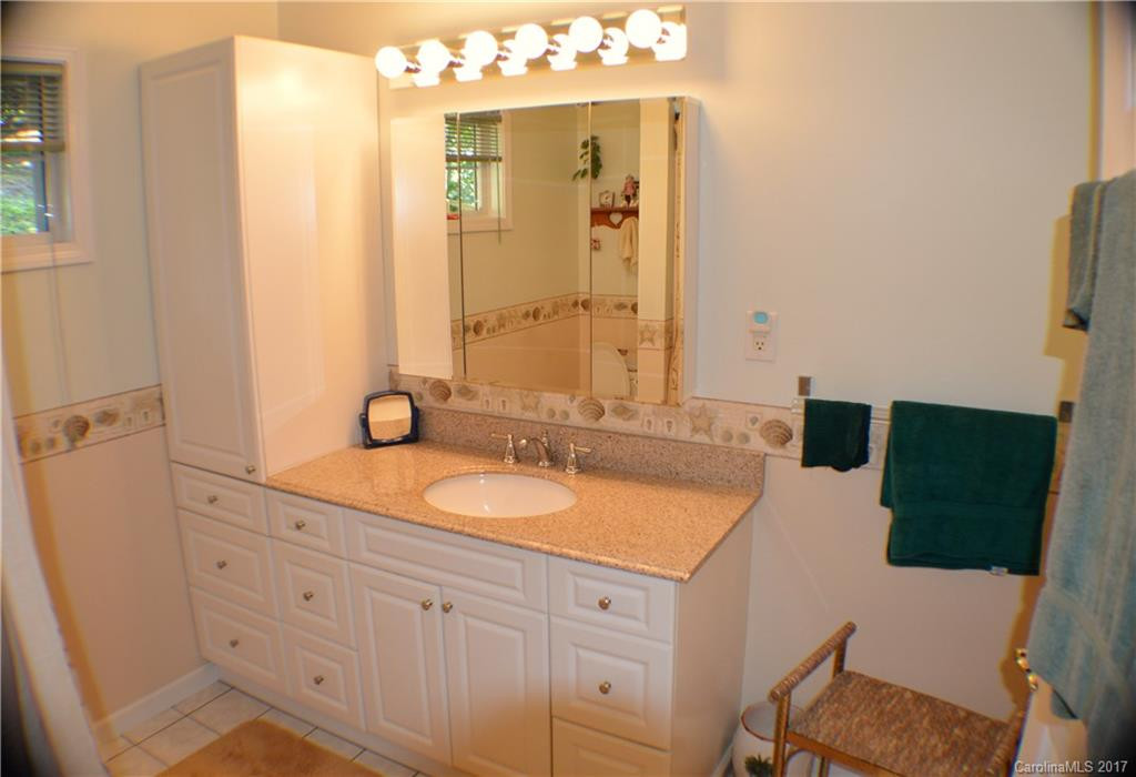 60 Paddock Lane #6 - Photo 14