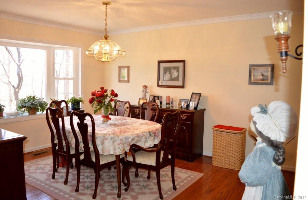 60 Paddock Lane #6 - Photo 8