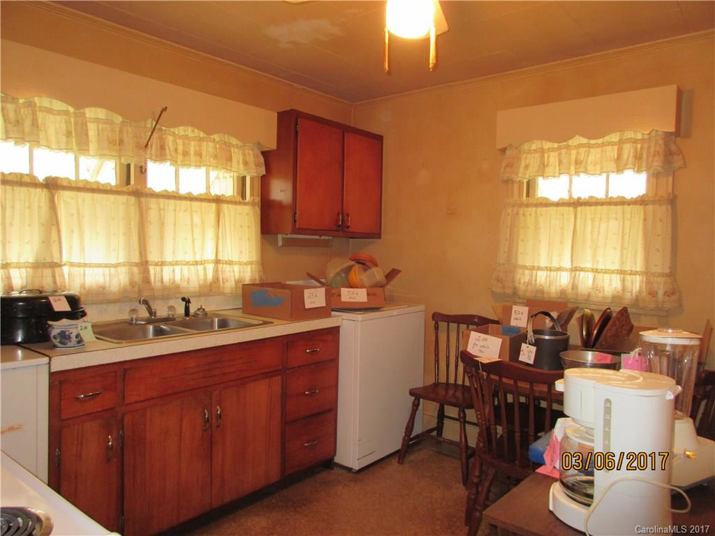 248 Ohio Street - Photo 17