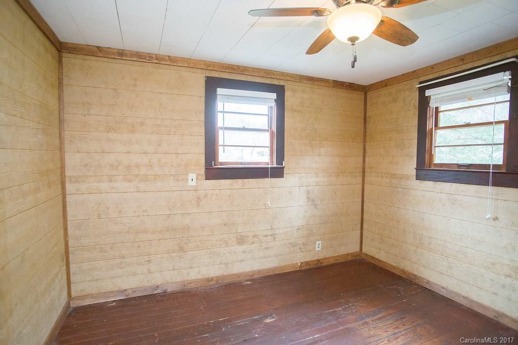 1649 Old Linville Road - Photo 7