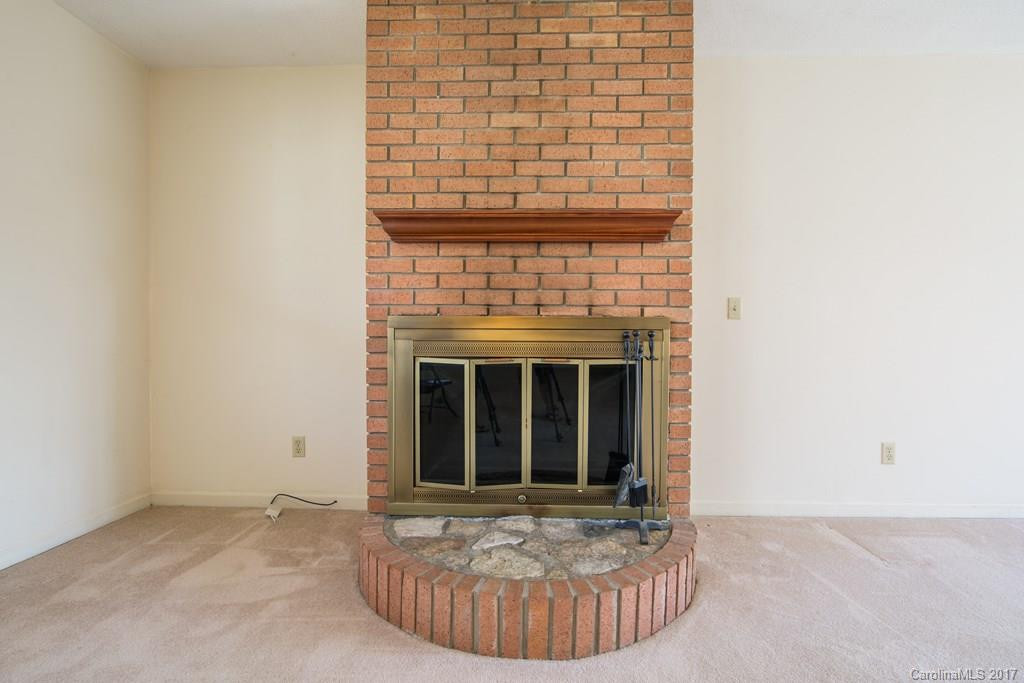 26 Evergreen Hill Drive #47 - Photo 2