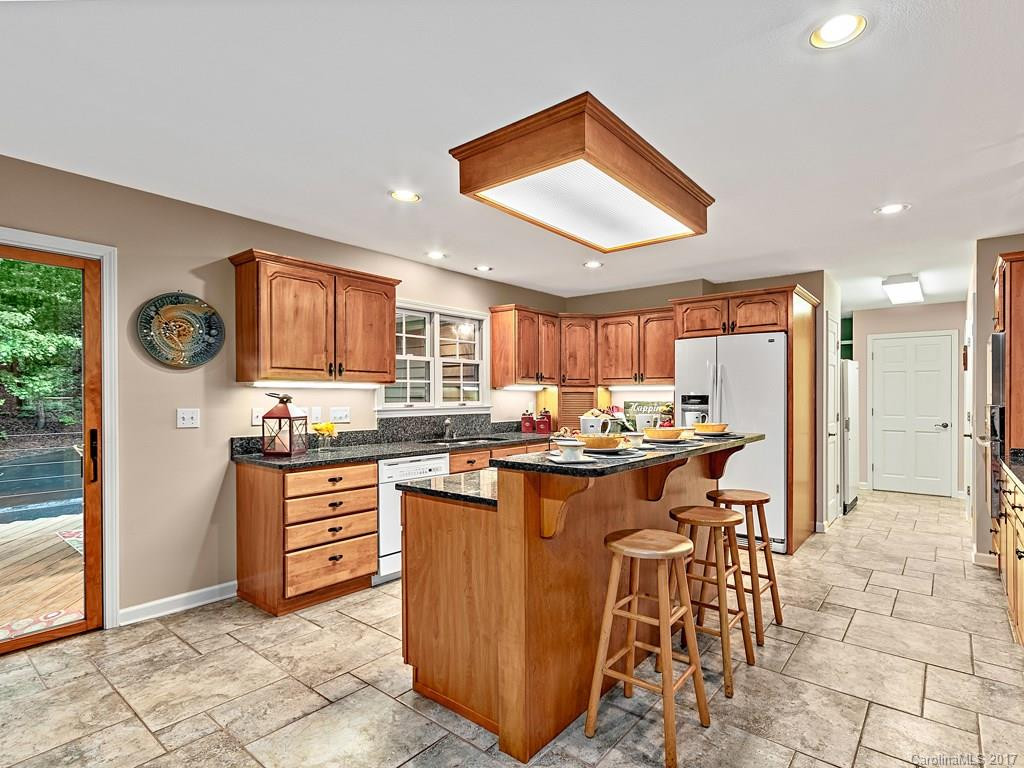 1000 Ransier Drive - Photo 9