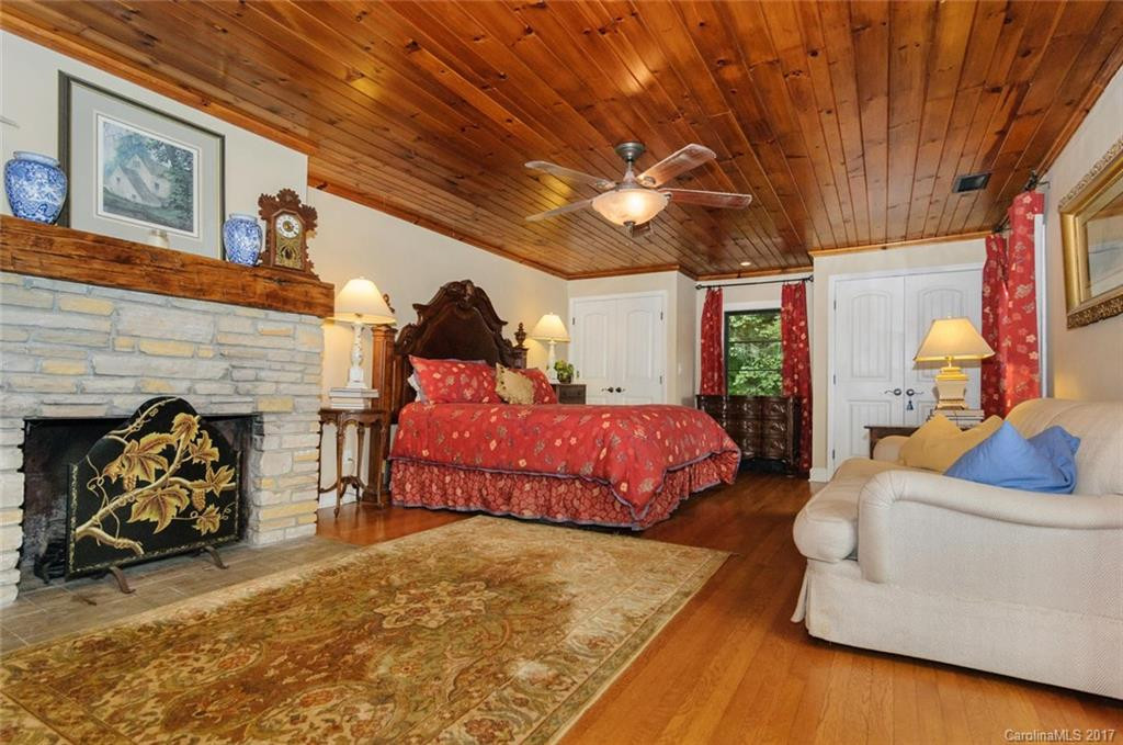 325 Tryon Bay Circle #14,15,16 - Photo 12