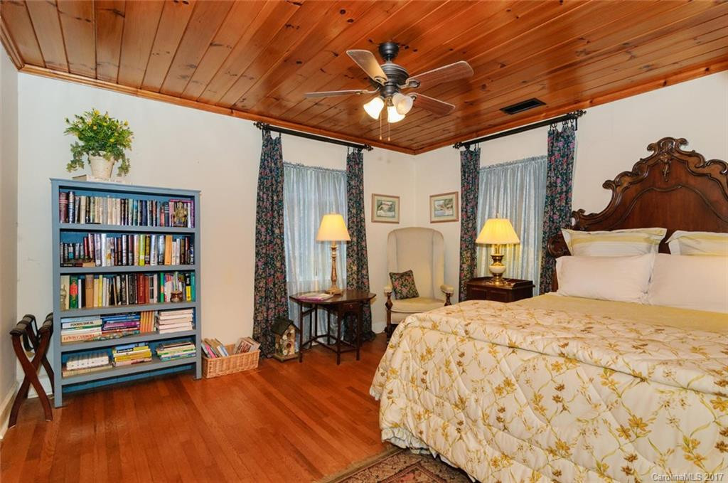 325 Tryon Bay Circle #14,15,16 - Photo 15