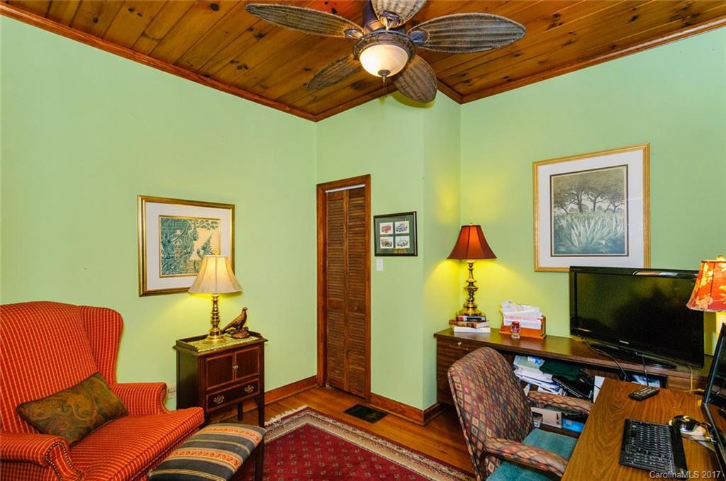 325 Tryon Bay Circle #14,15,16 - Photo 18
