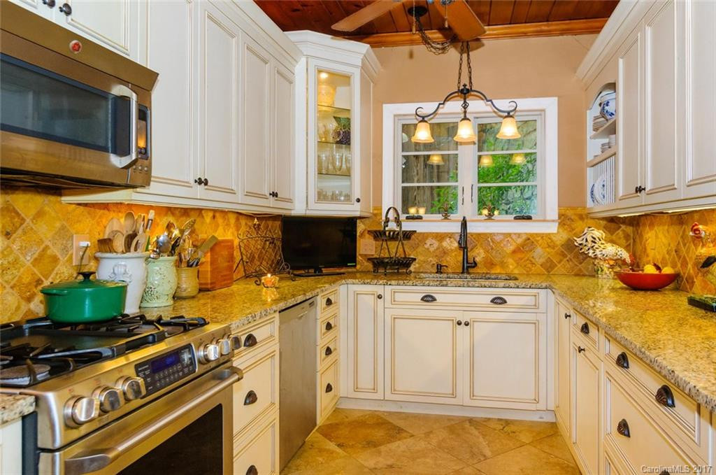 325 Tryon Bay Circle #14,15,16 - Photo 9