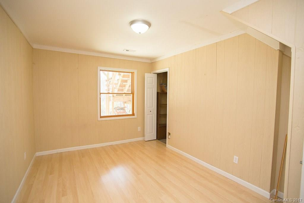 624 Paradise Circle - Photo 15