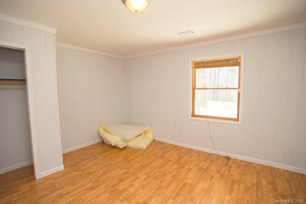 624 Paradise Circle - Photo 17