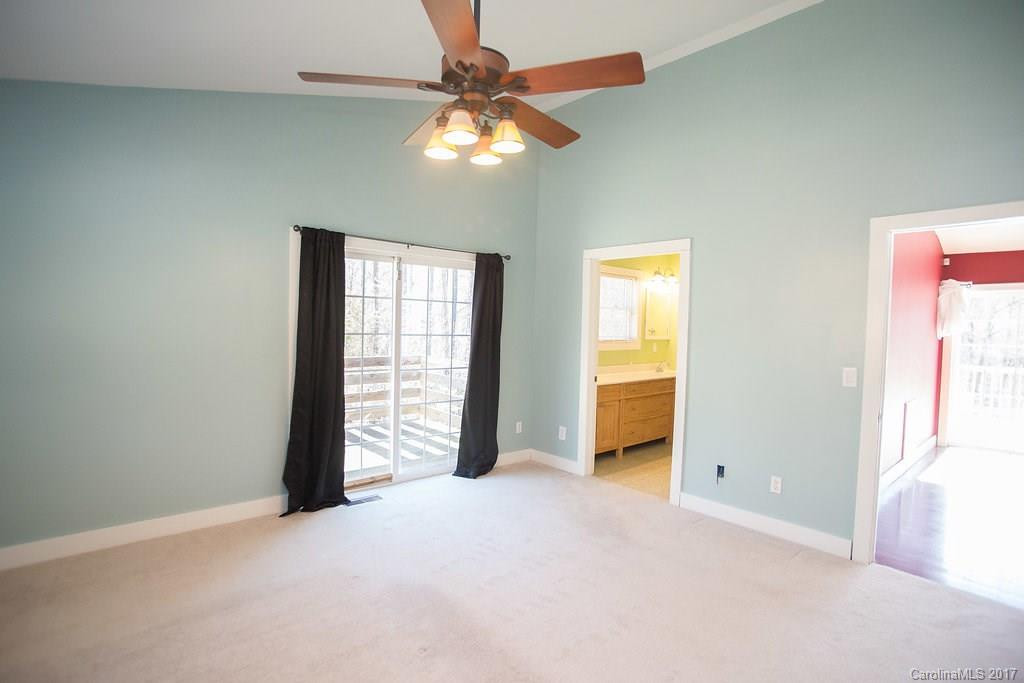 624 Paradise Circle - Photo 9