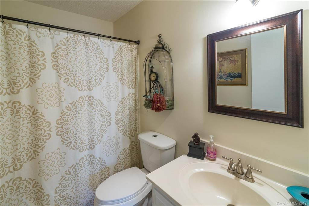 42 Ravencroft Lane #F42 - Photo 15
