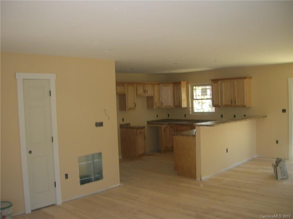 5 Pineview Road - Photo 2