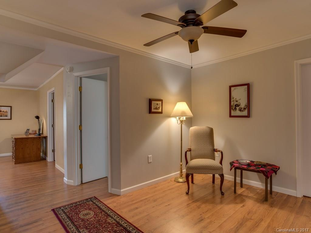 221 Glen Echo Circle - Photo 14