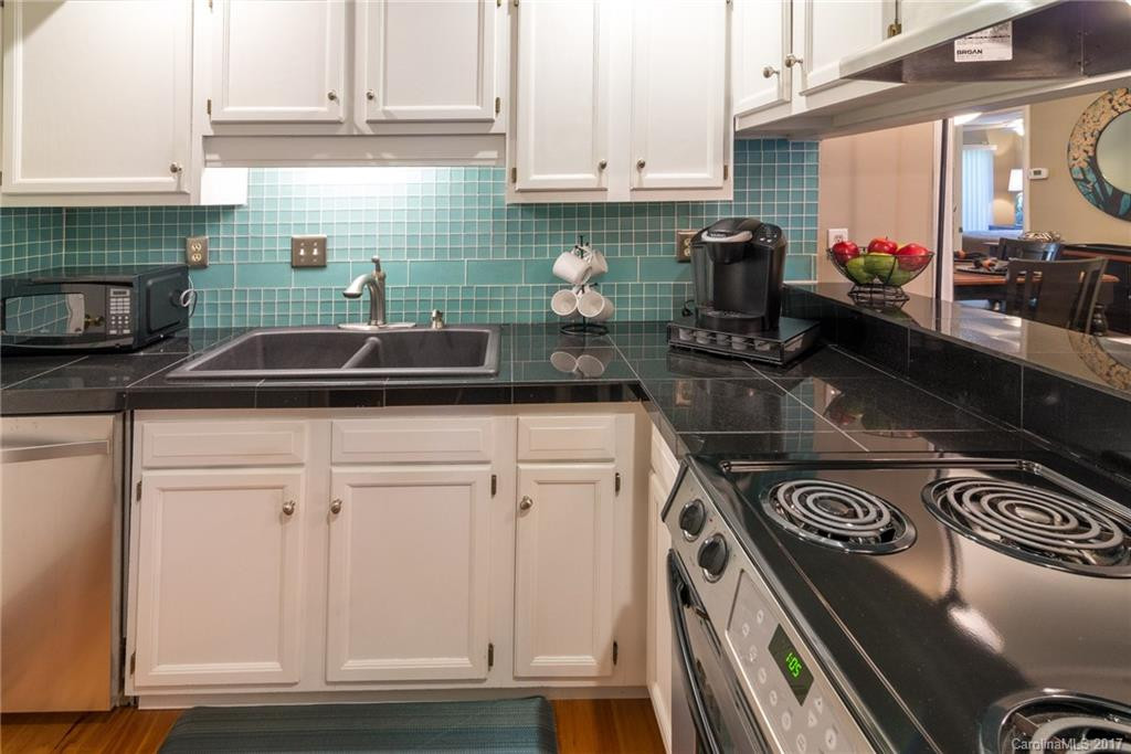 43 Ravencroft Lane #F43 - Photo 12