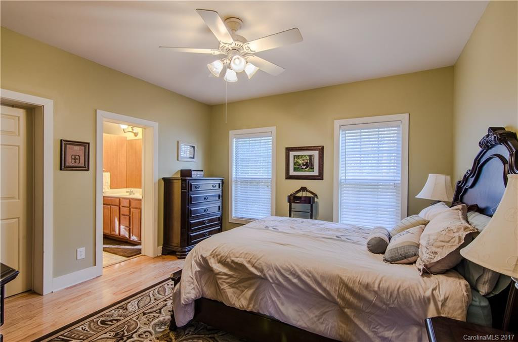 275 Newberry Drive - Photo 13