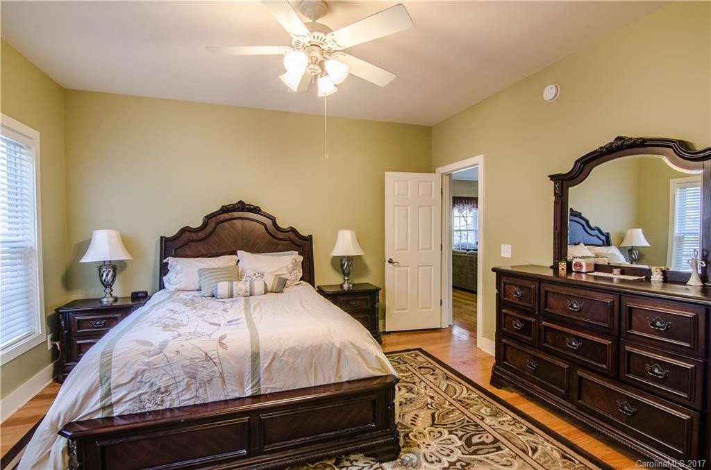 275 Newberry Drive - Photo 14