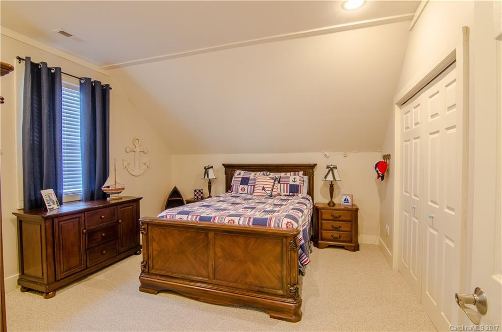 275 Newberry Drive - Photo 9