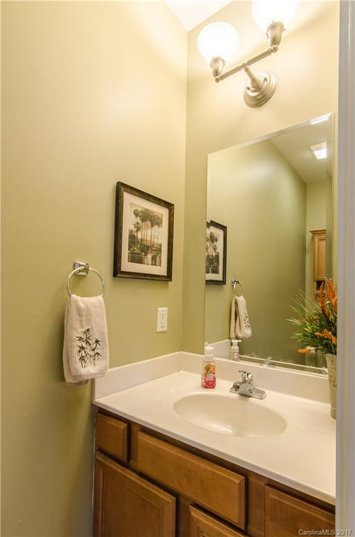 275 Newberry Drive - Photo 10