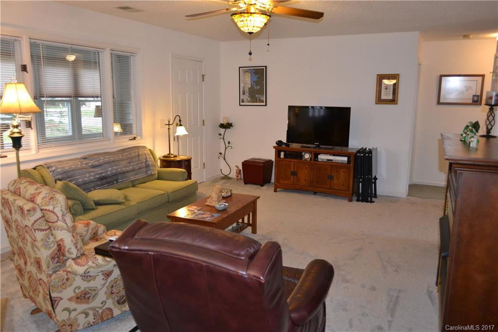200 Dartcrest Drive - Photo 12