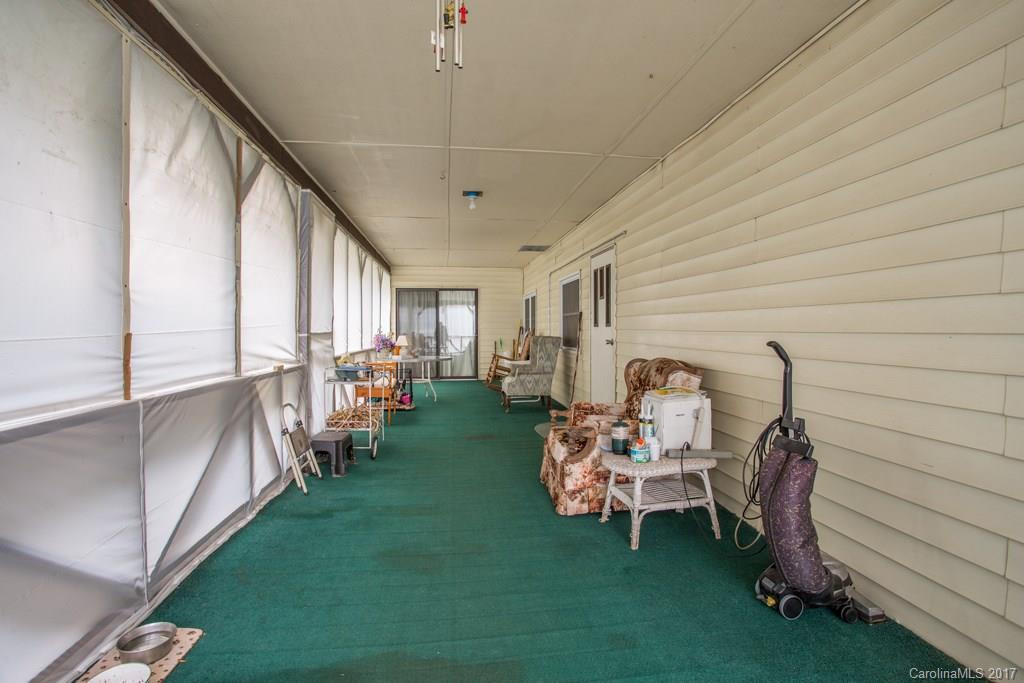 30 Parkwood Avenue - Photo 3