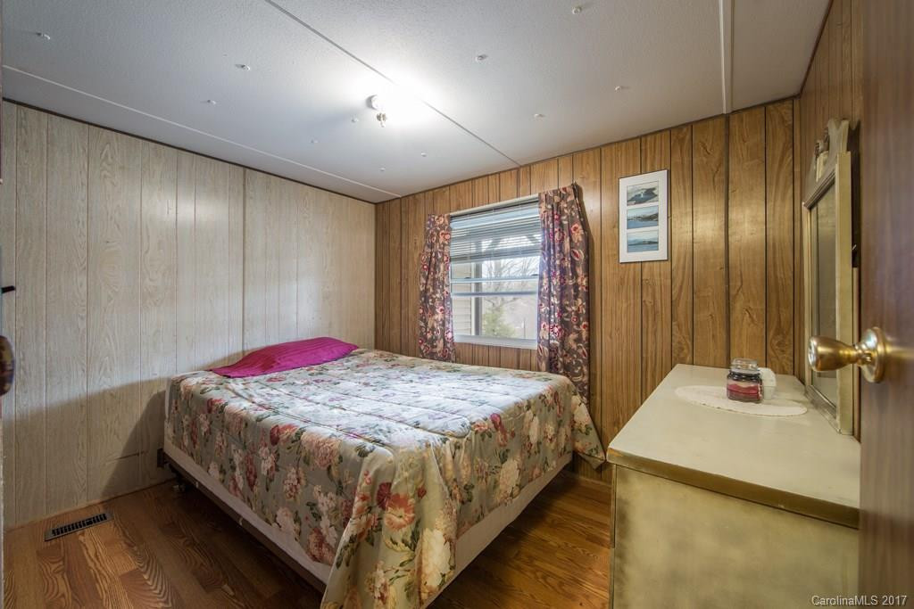 30 Parkwood Avenue - Photo 7