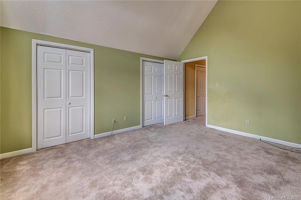 5 Stuart Circle - Photo 13