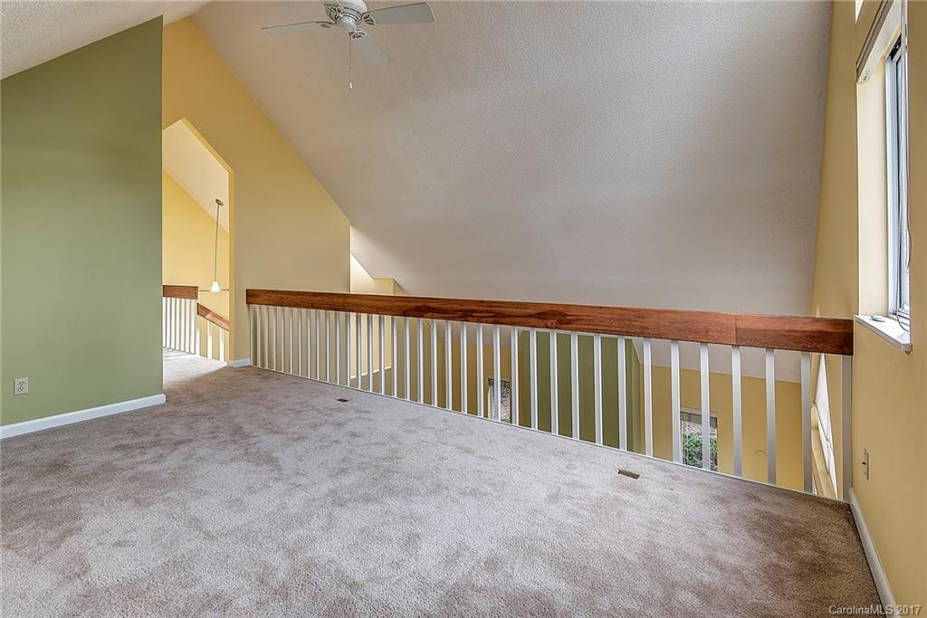 5 Stuart Circle - Photo 16