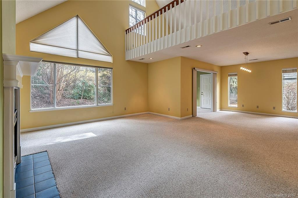 5 Stuart Circle - Photo 3