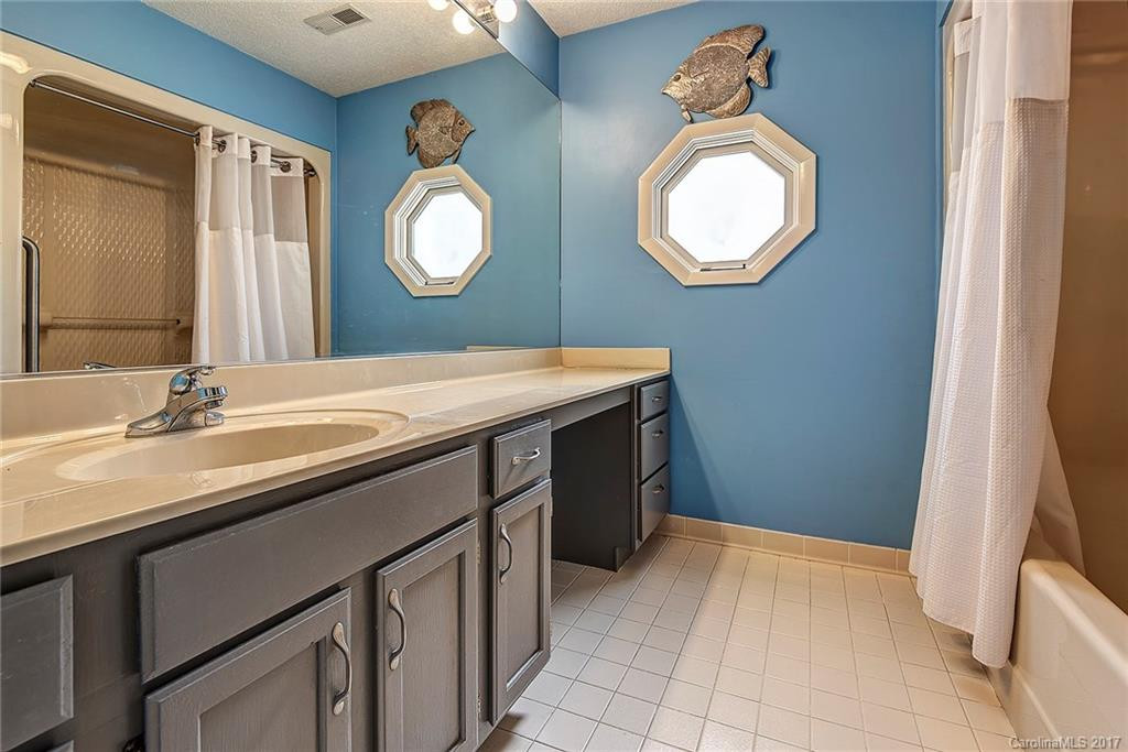 5 Stuart Circle - Photo 8
