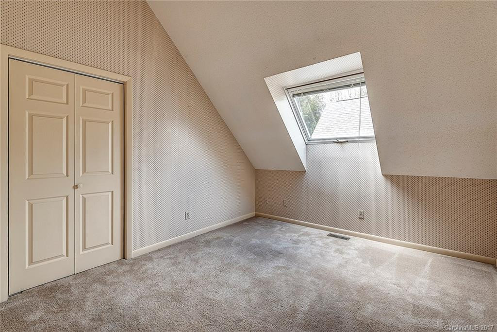 5 Stuart Circle - Photo 9