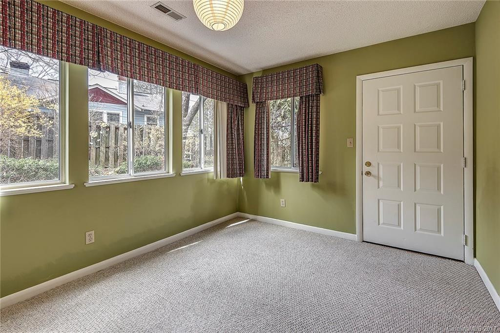 5 Stuart Circle - Photo 10