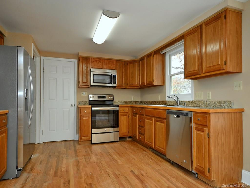 130 Number Nine Road - Photo 4