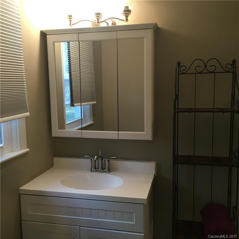 4 Glenway Drive - Photo 13
