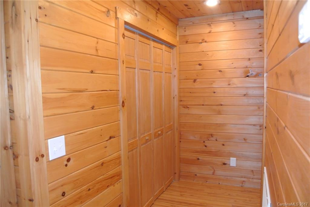 431 Cross Creek Drive - Photo 13
