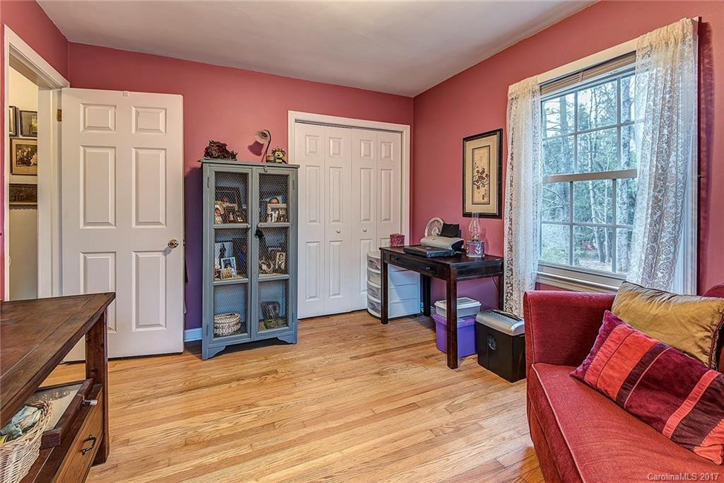 39 Avery Creek Road - Photo 18